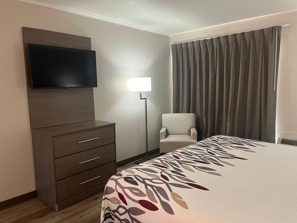 Red Roof Inn Madisonville 外观 照片