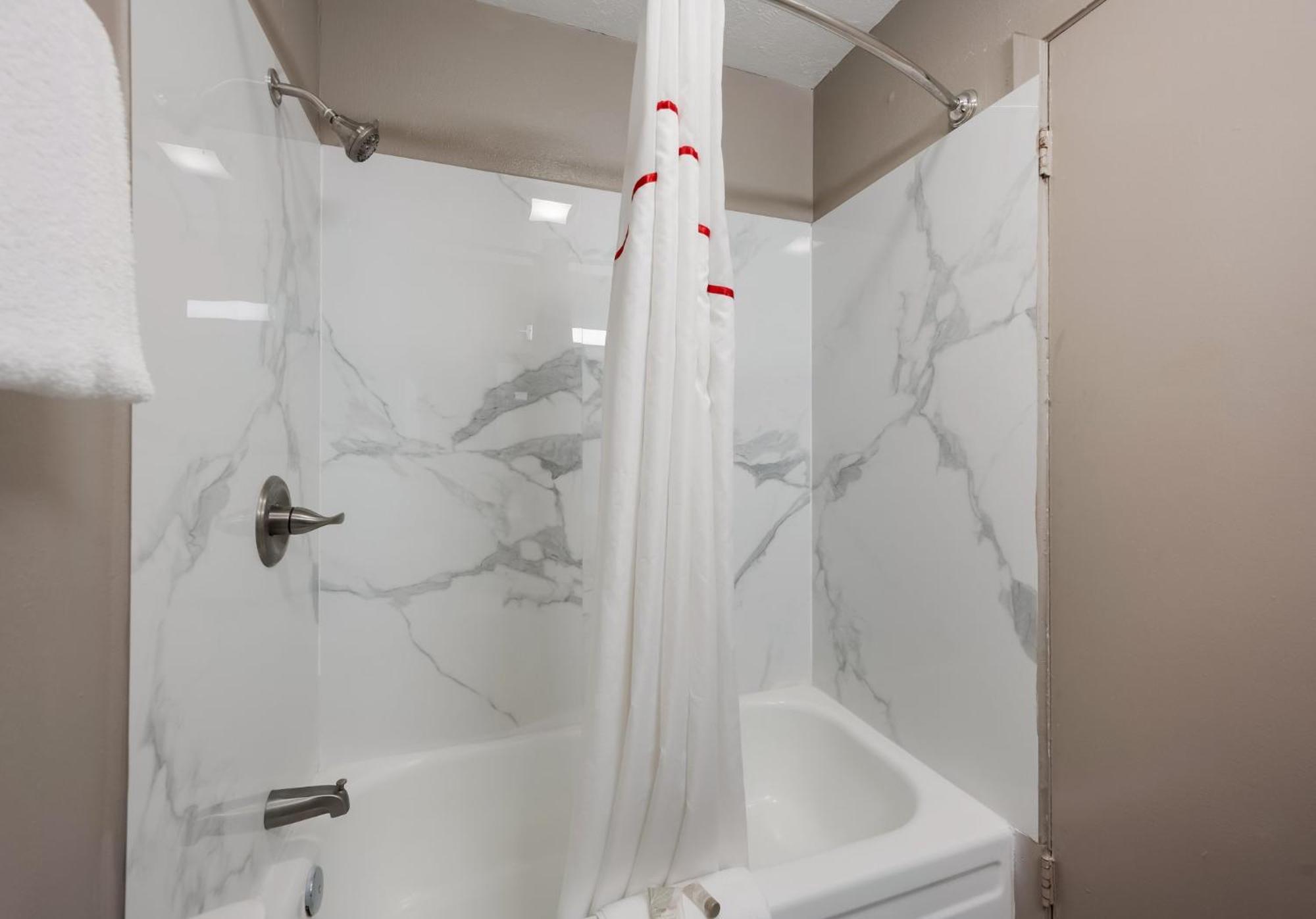 Red Roof Inn Madisonville 外观 照片