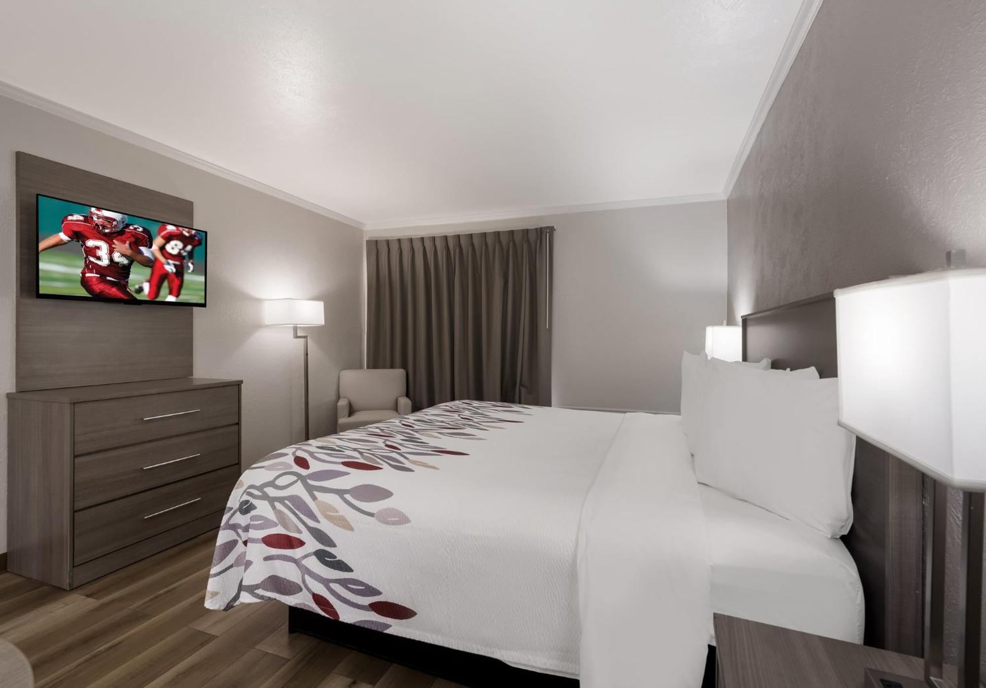 Red Roof Inn Madisonville 外观 照片