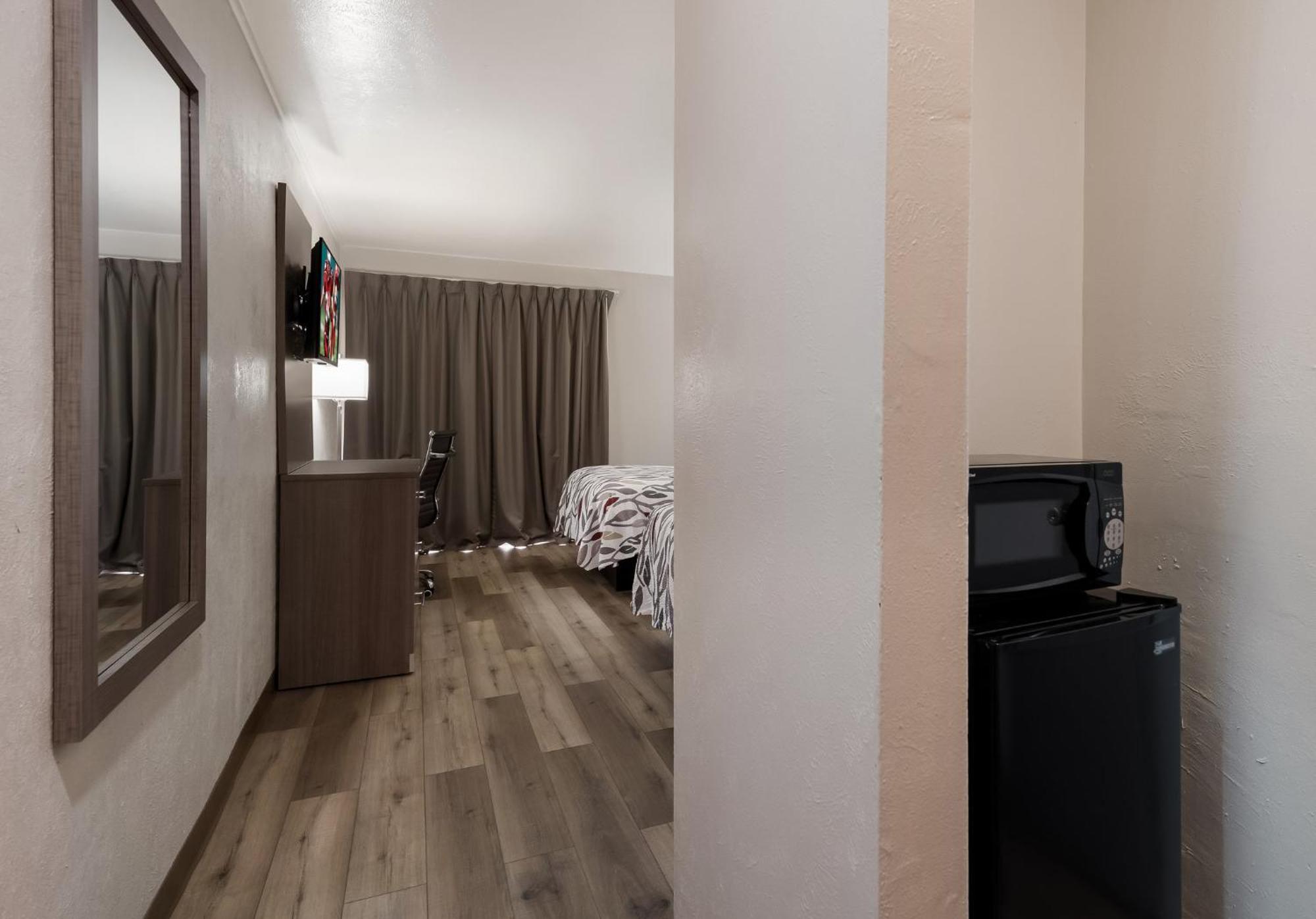 Red Roof Inn Madisonville 外观 照片