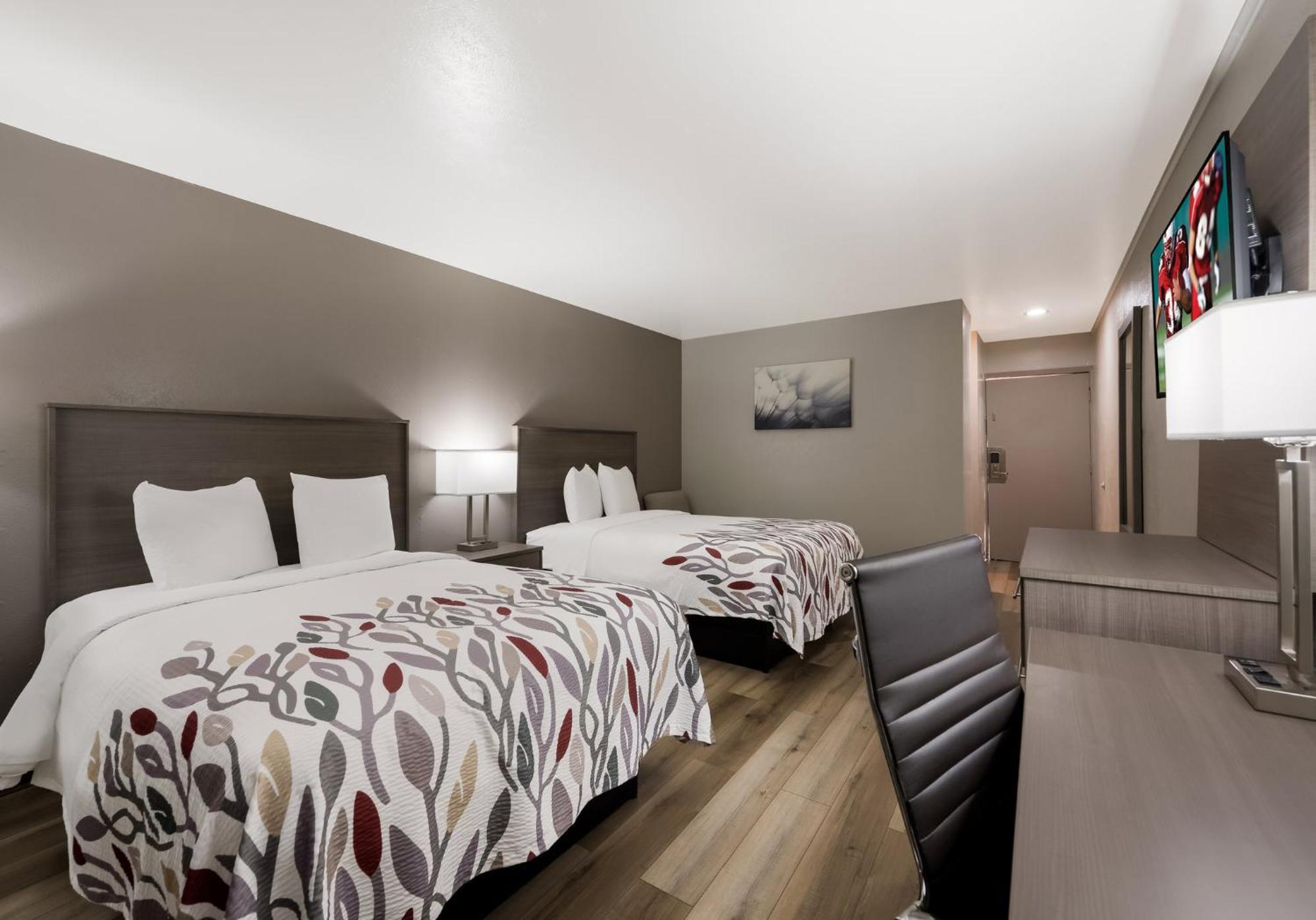 Red Roof Inn Madisonville 外观 照片